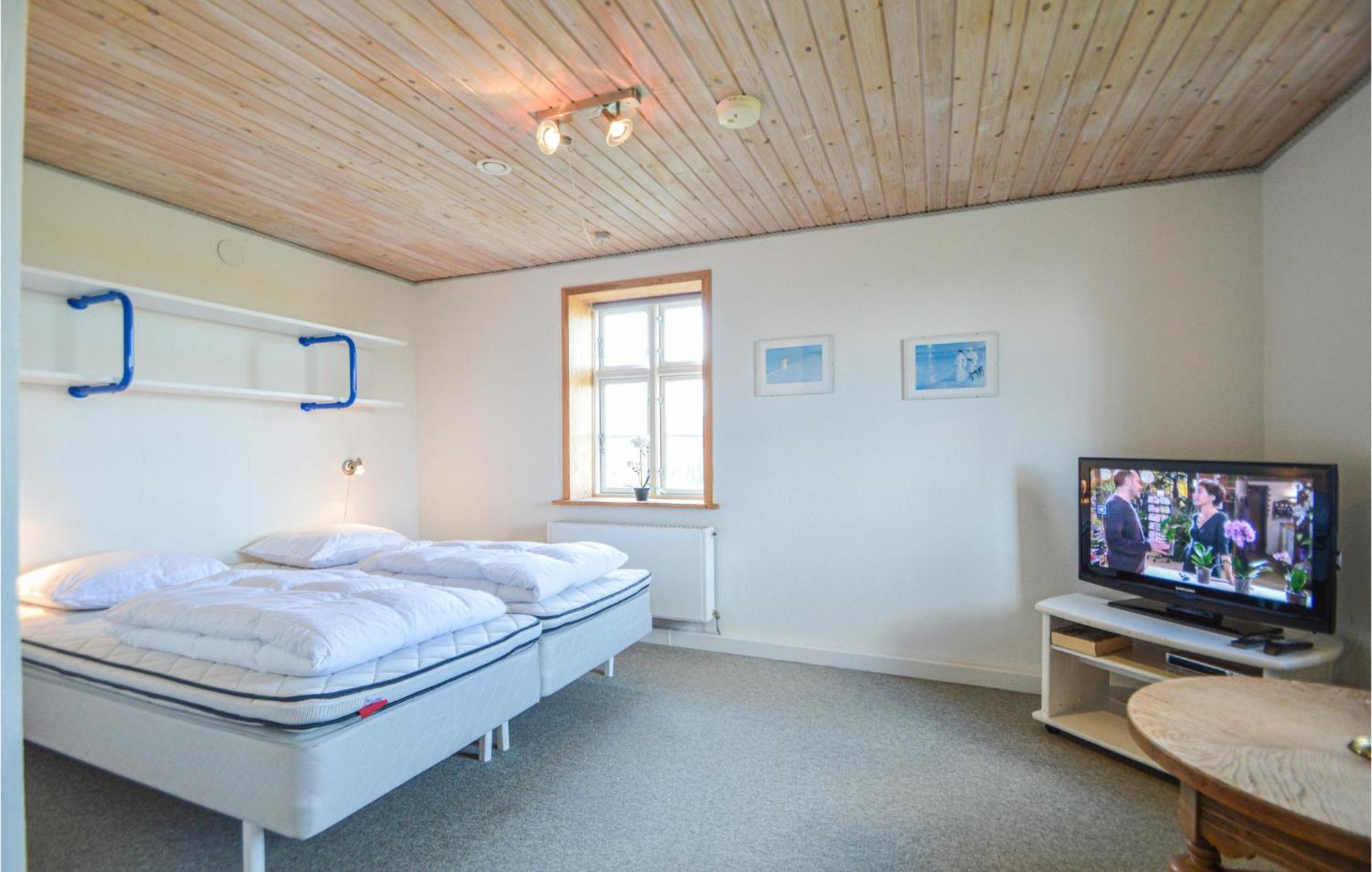 Awesome Home In Bredebro With Kitchen Ballum Zewnętrze zdjęcie